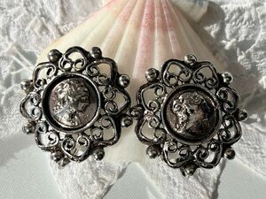 ヴィンテージ ** 美しいポートレートのイヤリング vintage earrings