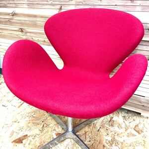 10 札幌市発 店頭引き取り歓迎 スワンチェア ファブリック仕様/カラー レッドswanchair swan chair ソファ sofa パーソナルチェア