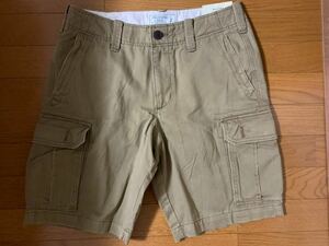 ☆アバクロ☆Abercrombie&Fitch☆ショートパンツ☆ハーフパンツ☆31サイズ☆カーキ☆未使用☆