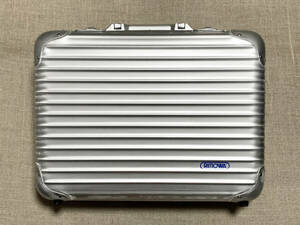 RIMOWA TOPAS リモワ トパーズ アタッシュケース 928.14 22L 23L ビジネス バッグ アルミ ジュラルミンケース ハンドバッグ