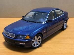 UT Model 1/18 BMW 328i E46 セダン 3series アルピナブルー 