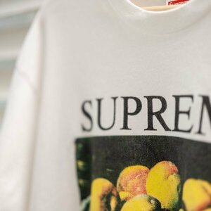 SUPREME (シュプリーム) 18AW Still Life Tee スティルライフT フロントプリント半袖Tシャツ ホワイト