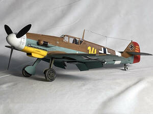 【atsudra工房完成品】1/32 Bf109F-TROP マルセイユ少尉 50機撃墜時