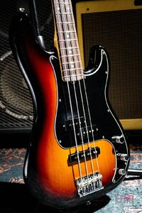 Fender 2016 Limited Edition American Standard PJ Bass / 2016