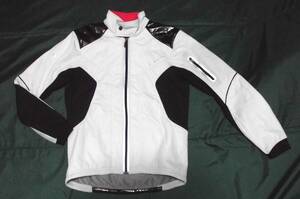 美品★PEARL iZUMi パールイズミ 防風/撥水 中綿/裏起毛 Stretch Insulation ストレッチインサレーション サイクル ジャケット L