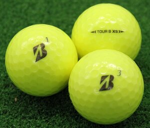 ABランク ブリヂストン BRIDGESTONE TOUR B XS イエロー 2022年モデル 30個 球手箱 ロストボール