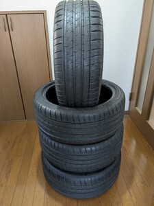 ミシュランパイロットスポーツ４S(225/40ZR18(92Y))(23年製室内保管)(新車外し)(4本セット)