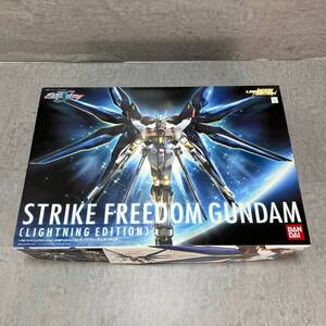 BANDAI　バンダイ　ストライクフリーダムガンダム ZGMF-X20A　機動戦士ガンダムSEEDデスティニー　プラモデル　1/60