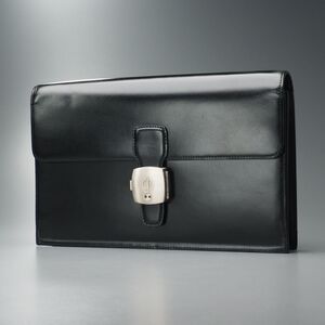 GQ8882◎フランス製 dunhill ダンヒル コンフィデンシャル レザー セカンドバッグ クラッチバッグ 鍵付 リストストラップ 鞄 黒 LW9060A