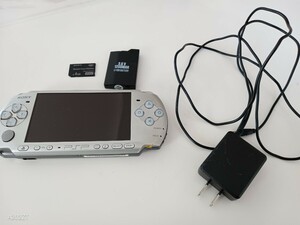 PSP3000 シルバー（中古品）＋バッテリー、メモリカード、充電器のフルセット