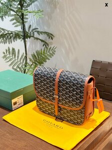 2024 SS 極上品 未使用に近い Goyard Belvedere MM メッセンジャーバッグ