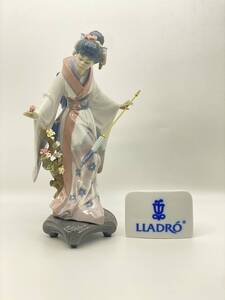 *＊ LLADRO リャドロ ＊* GEISHA TERUKO フィギュリン No. 1451 芸者 テルコ てるこ　*L78