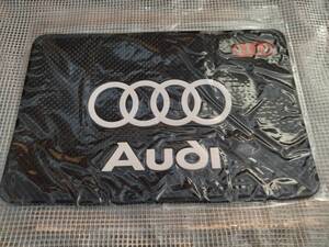 【ゆうパケット送料込】Audi(アウディ) ダッシュボード 滑り止めマット