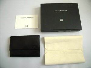 質店鑑定済み！ ＄ 美品 ＄ 箱付き■ dunhill ■ ダンヒル ■ ロゴ入り 本革 レザー製・ ６連 キーケース ■ 黒 ブラック系 ■ 送料無料！