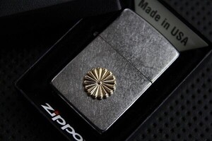 【送料無料】 USA製 ZIPPO 菊の御紋 菊紋 愛国 菊紋章 平成 右翼 左翼 昭和 令和 ご紋家紋 bv947