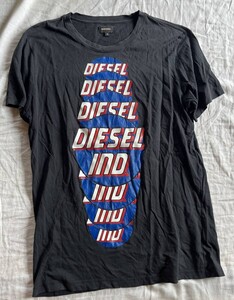 DIESEL ディーゼル Tシャツ S プリント　シンプル　定番　ロゴ