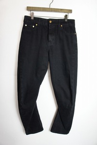 美品 TOM WOOD トムウッド Mika Jeans ミカジーンズ デニム パンツ 立体 裁断イタリア製 ブラック黒725N