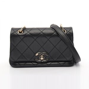 シャネル マトラッセ ブランドオフ CHANEL ラムスキン（羊革） ショルダーバッグ ラムスキン 中古 レディース