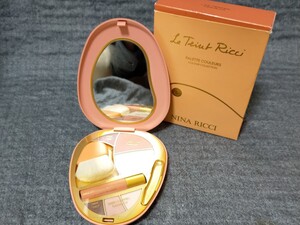 G4L145◆新古品◆ ニナリッチ NINA RICCI THIS COLOUR COLLECTION CONTAINS アイシャドウ チークなど メイクアップパレット