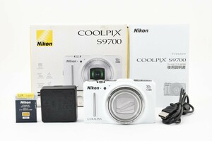 ★動作品・元箱付き★　Nikon　ニコン　COOLPIX　S9700　　付属品多数　　Ｂ４５