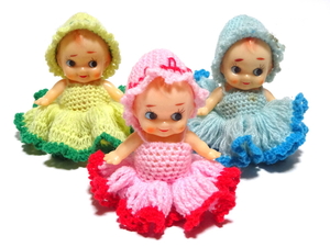 ■即決■ キューピー人形 3体 手編み 手芸 服 ソフビ 人形 キューピーちゃん 昭和 レトロ