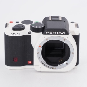 【ジャンク品】PENTAX ペンタックス ミラーレス一眼レフカメラ K-01 ボディ ホワイト/ブラック #9792