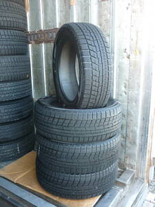 YOKOHAMA　iceGUARD　iG60　　215/55R17　　94Q　　中古4本