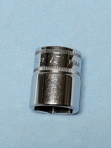 17mm 3/8 シャロー スナップオン FSM171 (6角) 中古品 保管品 SNAPON SNAP-ON シャローソケット ソケット Snap-on 送料無料