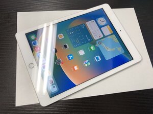 GO693 SIMフリー iPad（第5世代）Wi-Fi+Cellular 32GB シルバー ジャンク ロックOFF