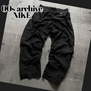 90s archive NIKE nylon pants tech y2k