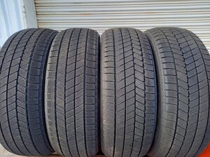 ブリヂストン スタッドレス BLIZZAK VRX3 225/45R21 クラウン等