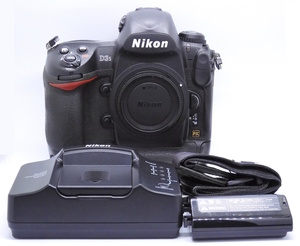 ニコン Nikon　D3S　146,830 回　現状渡し品