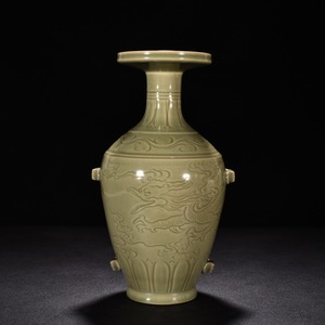 五代秘色越窯 青磁 刻龍文盤口瓶 唐物 陶磁器 中国美術 工芸品 HB843