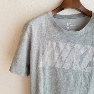 NIKE ナイキ トップス Tシャツ プリント ラウンドネック 文字 ロゴ 半袖 メンズ サイズL グレー Xmm22