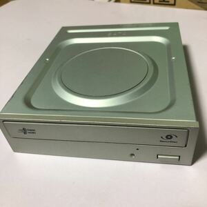 中古LG/HLDS DVDスーパーマルチ GH22NS50 SATA 動作品 管理番号SHN026