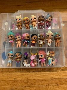 Lot of LOL Dolls with Accessories in the Storage Box. 海外 即決