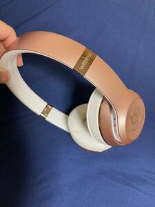 beats ビーツ　ヘッドフォン　新品同様　ピンク