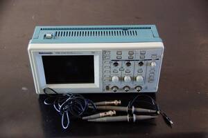 Tektronix テクトロニクス TDS210 デジタルオシロスコープ 2CH 1GS/s 60MHz