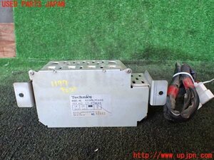 5UPJ-11776525]ランクル60系(HJ61V)アンプ 中古