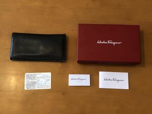 Ferragamo 長財布 黒 正規品保証書付き