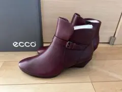 ECCO レザーショートブーツ