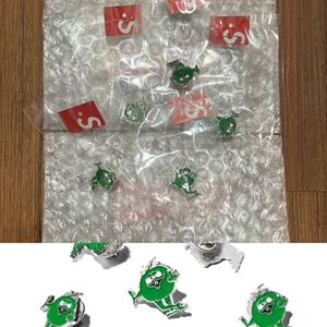 【新品 Camacho Pin】 supreme カマチョ ピンバッジ button pins fuck em rip box logo north face nike sb dunk jordan louis vuitton