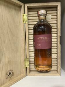 [送料無料]アラン 25年 700ml 46% ARRAN 25 YEAR