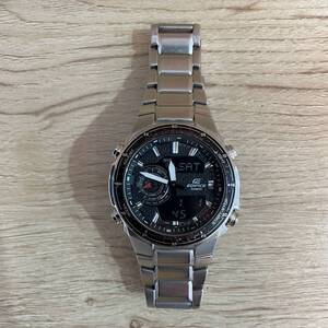 得品【腕時計】CASIO　EDIFICE　EFA-131　稼働品　現品限り　現状お渡し　アナデジ　ブラック　シルバー　オシャレ