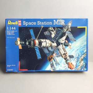 レベル 1/144 Space Station MIR プラモデル