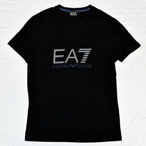 ★エンポリオアルマーニ★EA7★EMPORIO ARMANI ★ 胸に人気のデカロゴ入ワッペン★着心地良いコットンのＶネック半袖ＴシャツM