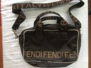 【1円～/入札は関東の方のみでお願いします/USED】FENDI フェンディ　ショルダーバッグ