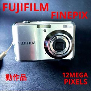 FUJIFILM コンパクトデジタルカメラ　FINEPIXAV100 単三電池で駆動電池は付属しません動作確認済み　 デジタルカメラ 