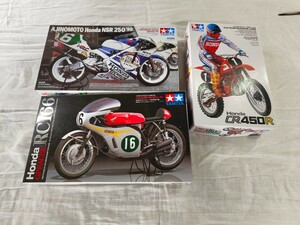 19 限定生産！ タミヤ 1/12 ホンダ CR450Rモトクロッサー モトクロスライダーつき ホンダ NSR 250 RC166 GP RACER GPレーサー