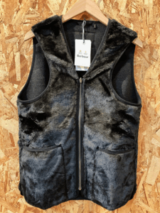 ★BARBOUR // FUR LINER VEST // SIZE.38